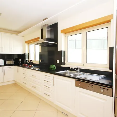 Villa Anna By Algarve Vacation *