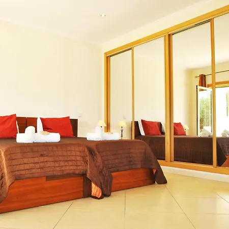 Βίλα Anna By Algarve Vacation Αλμπουφέιρα