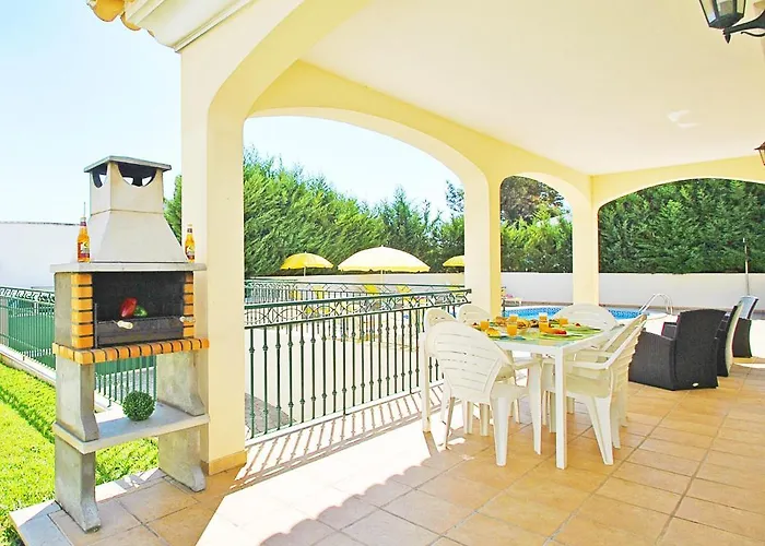 Villa Anna By Algarve Vacation Albufeira
