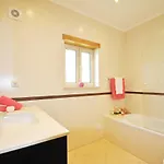 Villa Anna - Piscina Aquecivel E Bbq Em Albufeira Villa